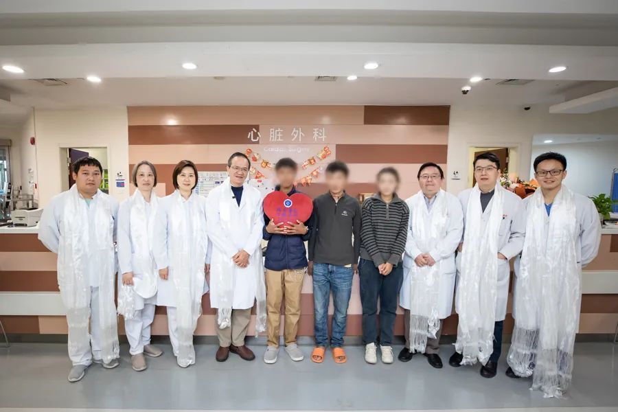 17歲少年咳嗽發(fā)熱15天，找不到感染原因！一查心臟更嚇人！上海醫(yī)生出手→