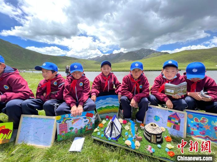 青海首個高寒濕地公園：“生態(tài)游學”傳遞環(huán)保理念