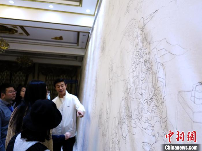 青?！皠谀．?huà)師”：培養(yǎng)熱貢文化人才